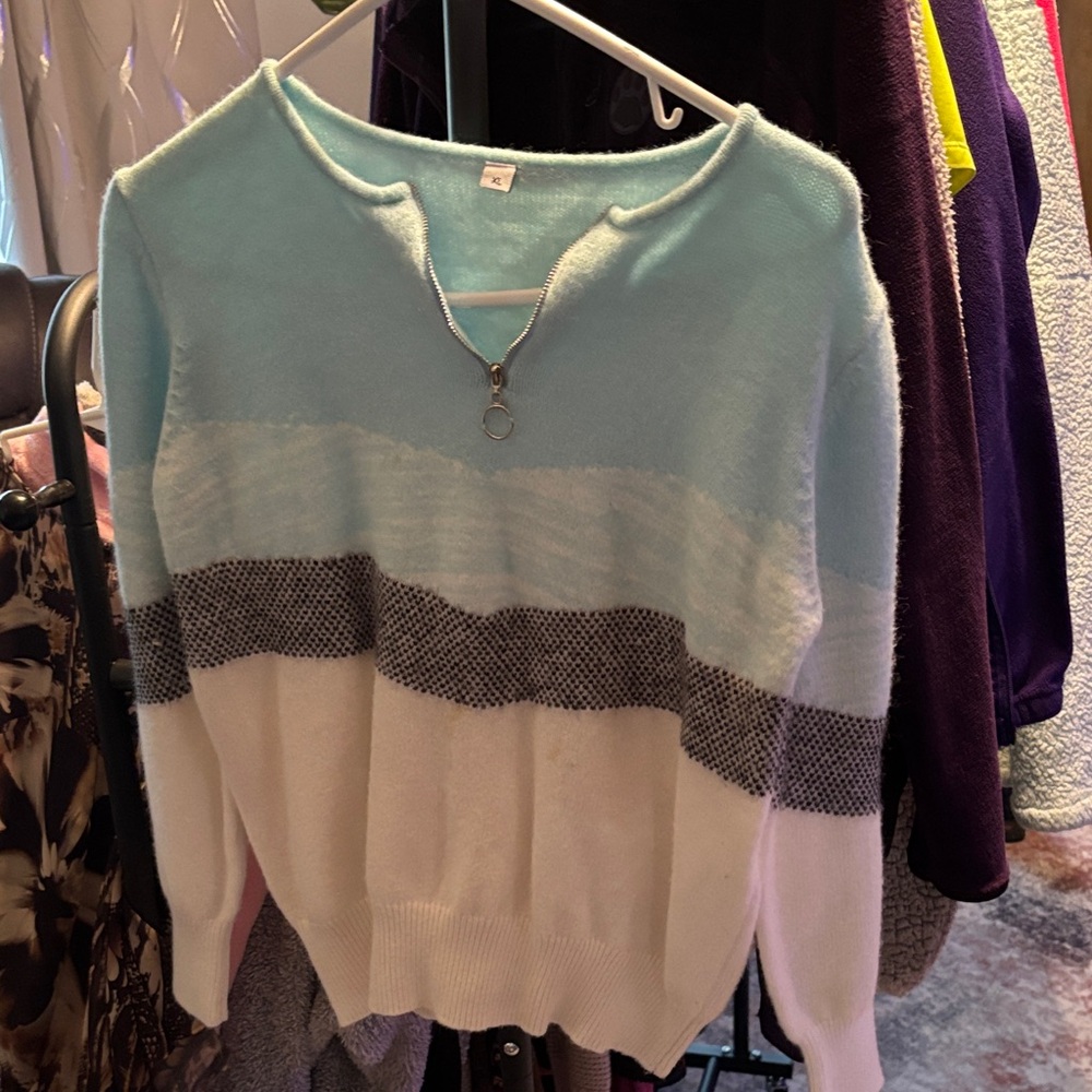 Stylish Women's Blue and White Sweater